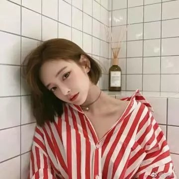 开画少女漫